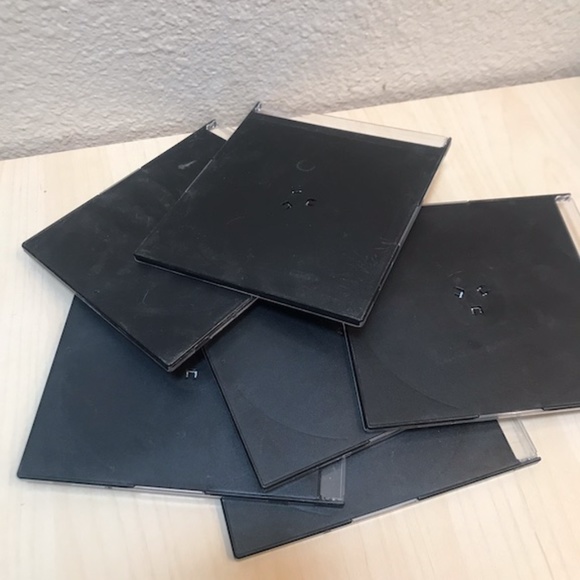 DVD+R recordable discs in cases. 16x speed. 120 minutes. 4.7 GB. Set of 6. - Picture 3 of 3